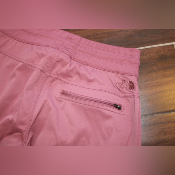 The North Face Women's Size Small Regular Rose Wind Pants - Picture 5 of 8